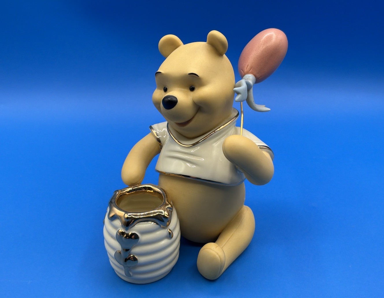Lenox Disney Winnie the Pooh Figurine Heart Balloon Honey Pot “For You From...