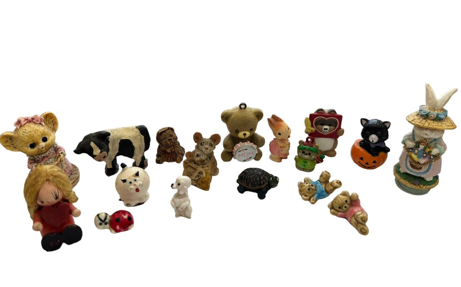 Lot Of 17 VTG  Miniature Animal Figurines Lot, China, Dollhouse Diorama Mixed