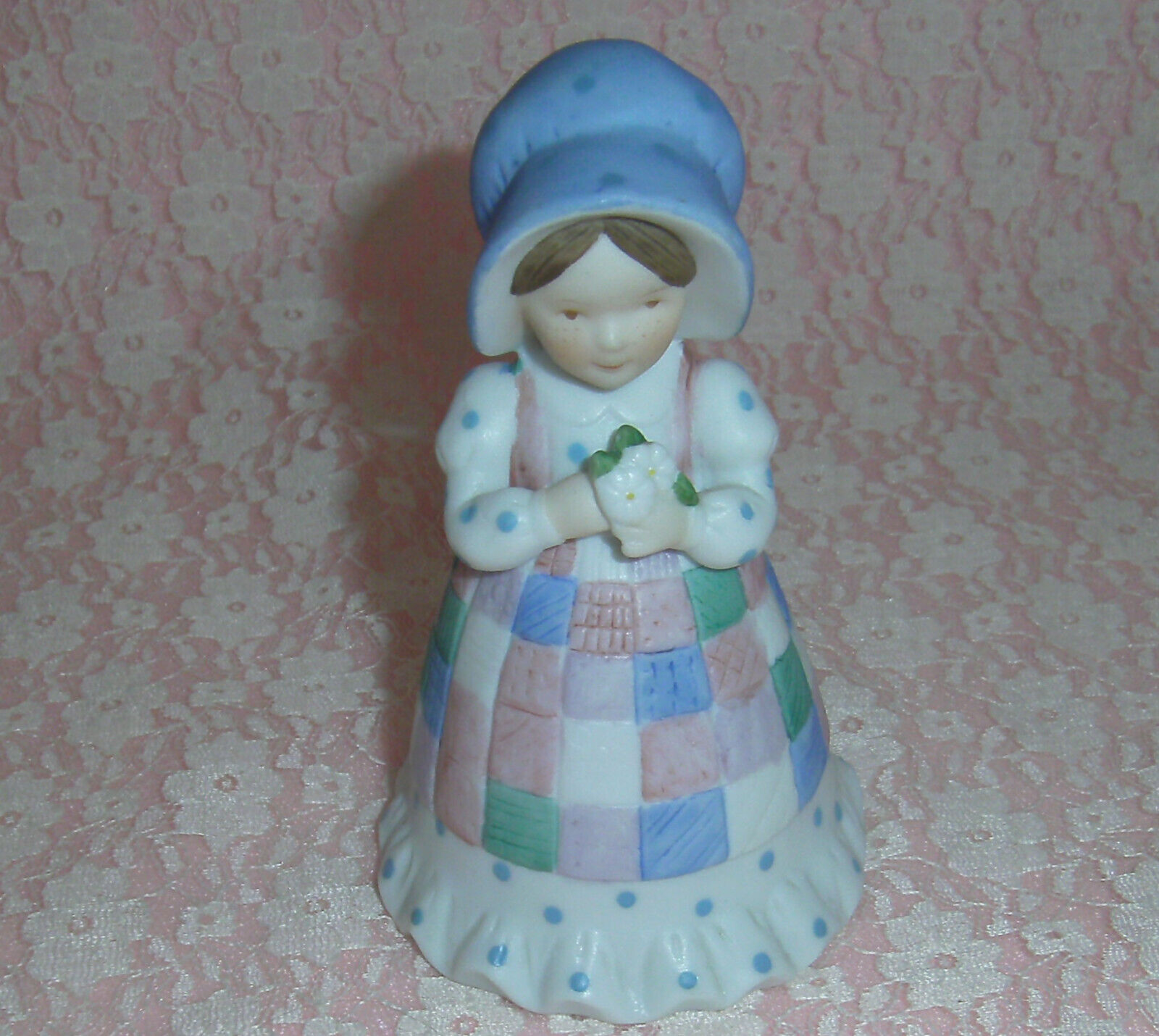 Holly Hobbie Figurine Bell Vintage 1990 Summit Collection.