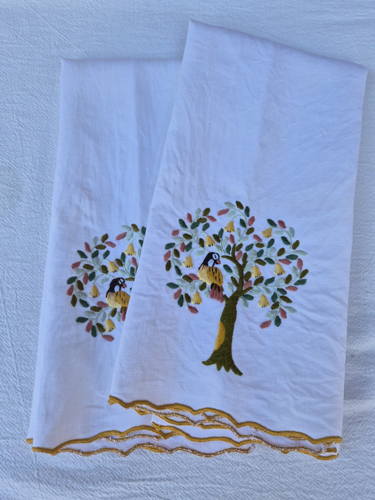 Marghab Madeira Embroidered Linen Guest Towels Partridge in Pear Tree Set of 2