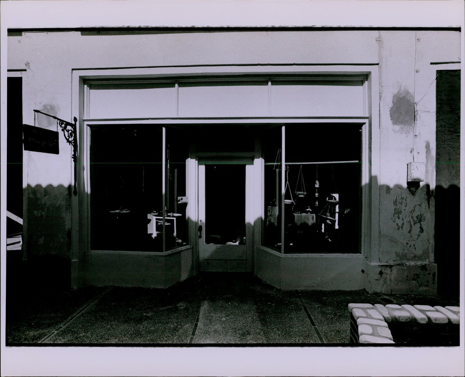 LG862 Original Tom Mosier Photo MAXWELL ARCADE Abandoned Business Game Building