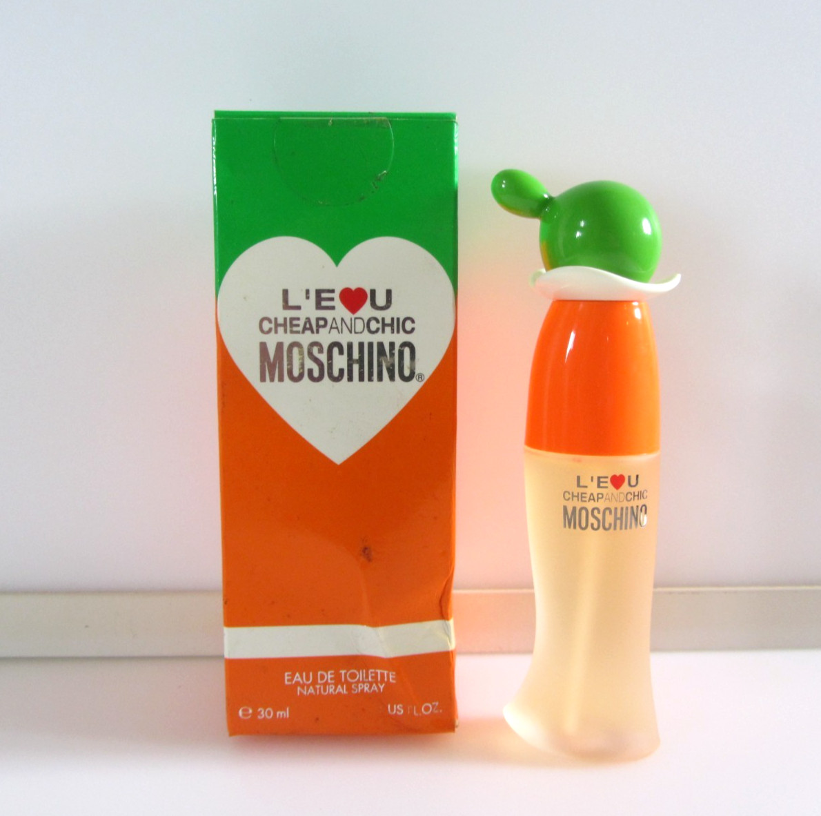 Vintage 2004 Moschino L\'Eau Cheap & Chic 30ml 1oz EDT Spray Boxed Discontinued