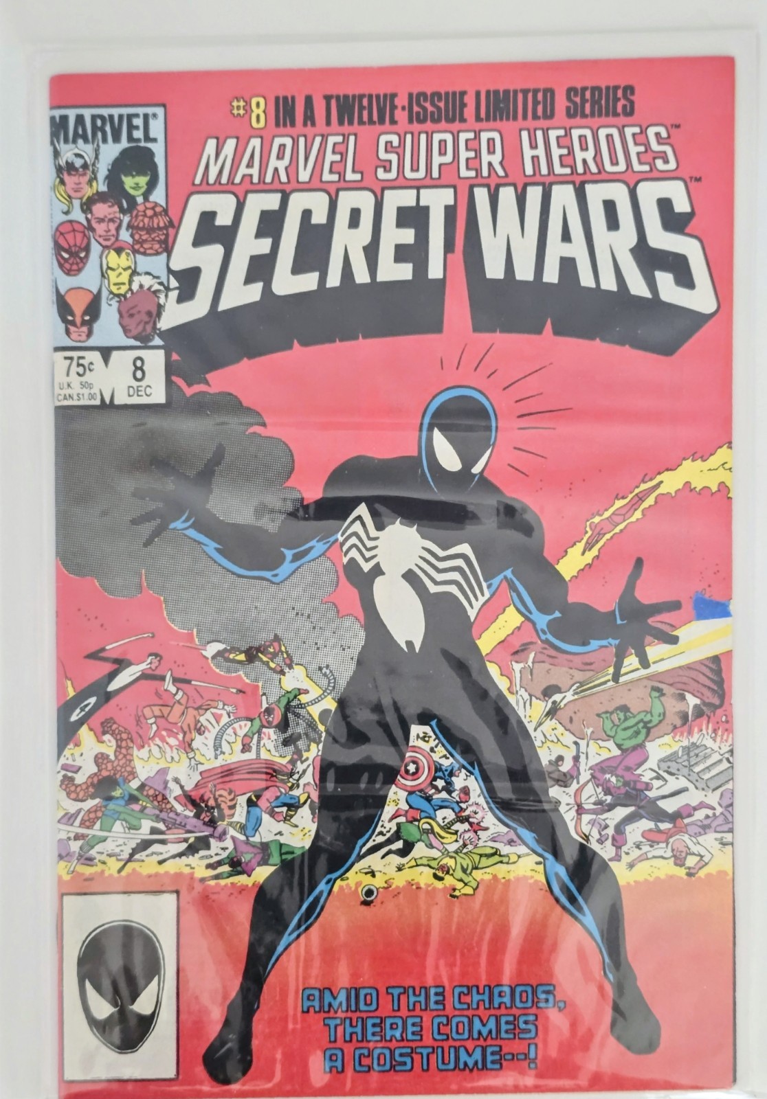 Marvel Super-Heroes Secret Wars #8 / 1st Black Suit / Marvel Comics 1984