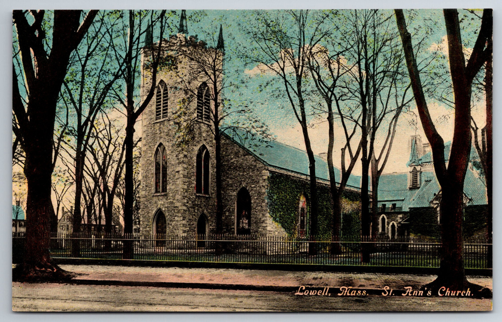 Vintage Postcard MA Lowell St. Ann\'s Church Chrome