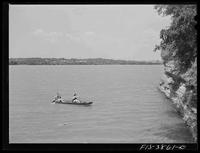 Photo:Sheffield Alabama 1942 Tennessee River Boating Halls TVA Print
