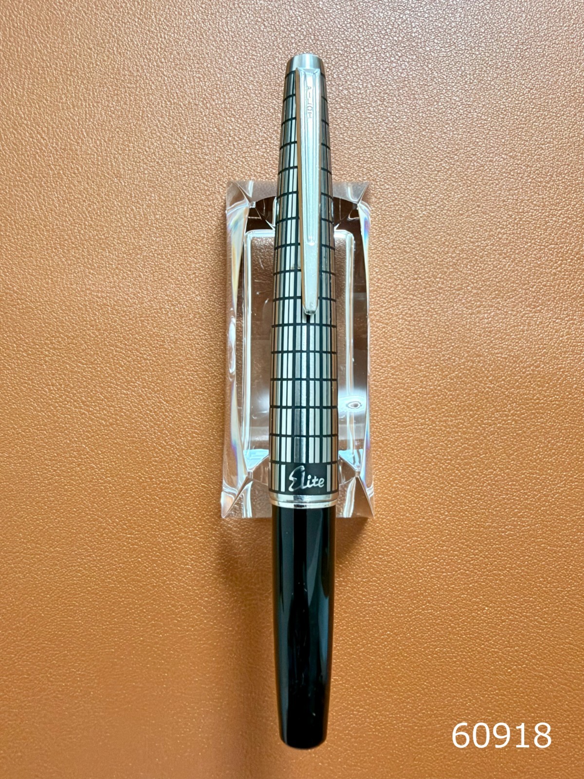 PILOT Fountain Pen Elite Black checks Nib-F 14k-585 H478 Vintage Made in 1978