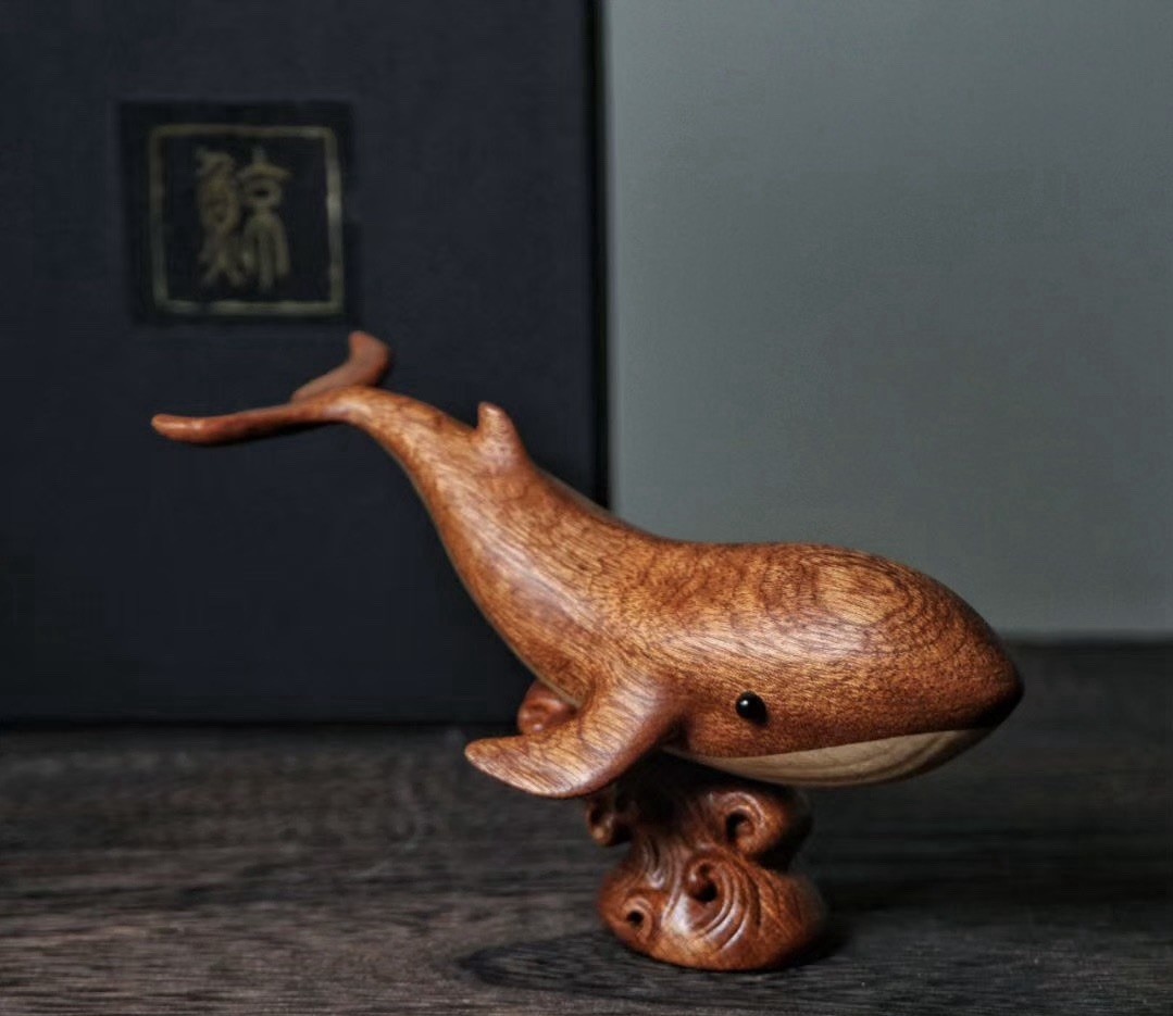Handmade Wooden Whale Statue Carving Wood Carved Figure Decor Children Gift Art