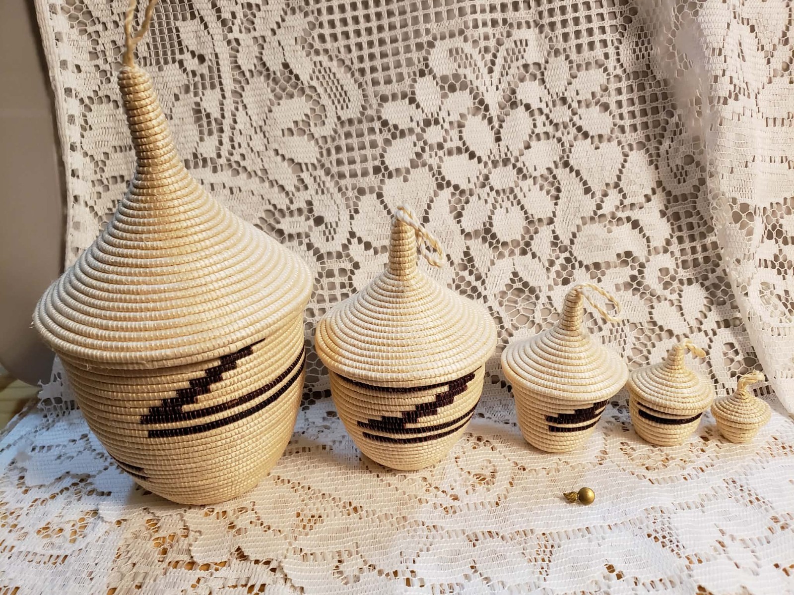 Rare Vintage Authentic Nesting Baskets w/lids from AFRICA ~ Handmade w/Tiny Pin