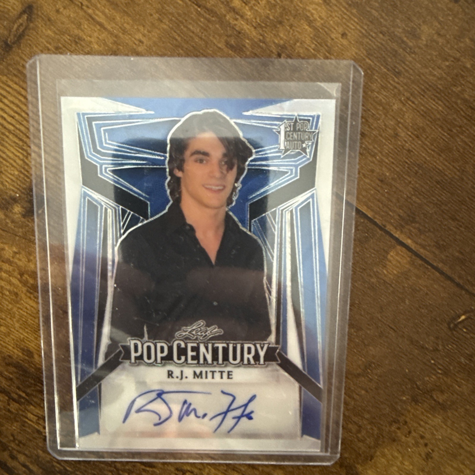 RJ Mitte signature Breaking Bad 2023 Leaf Metal Pop Century #d 6/10 Auto Flynn 