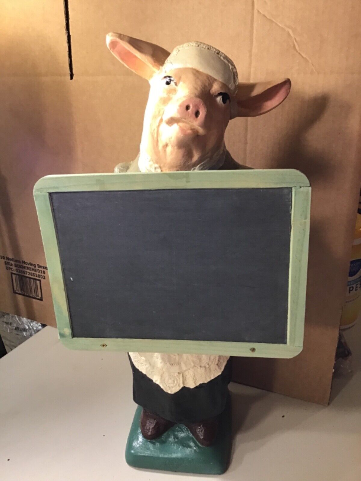 Pig Cook Waiter Statue 22\