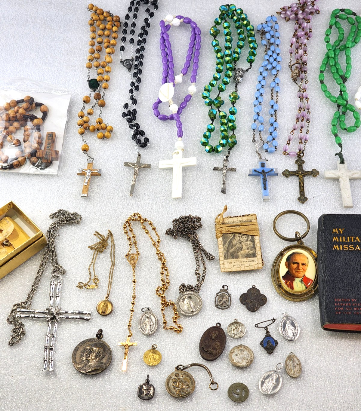 Catholic Devotional Lot Rosaries Medals Crucifixes Saint Religious Vtg (35 pc)