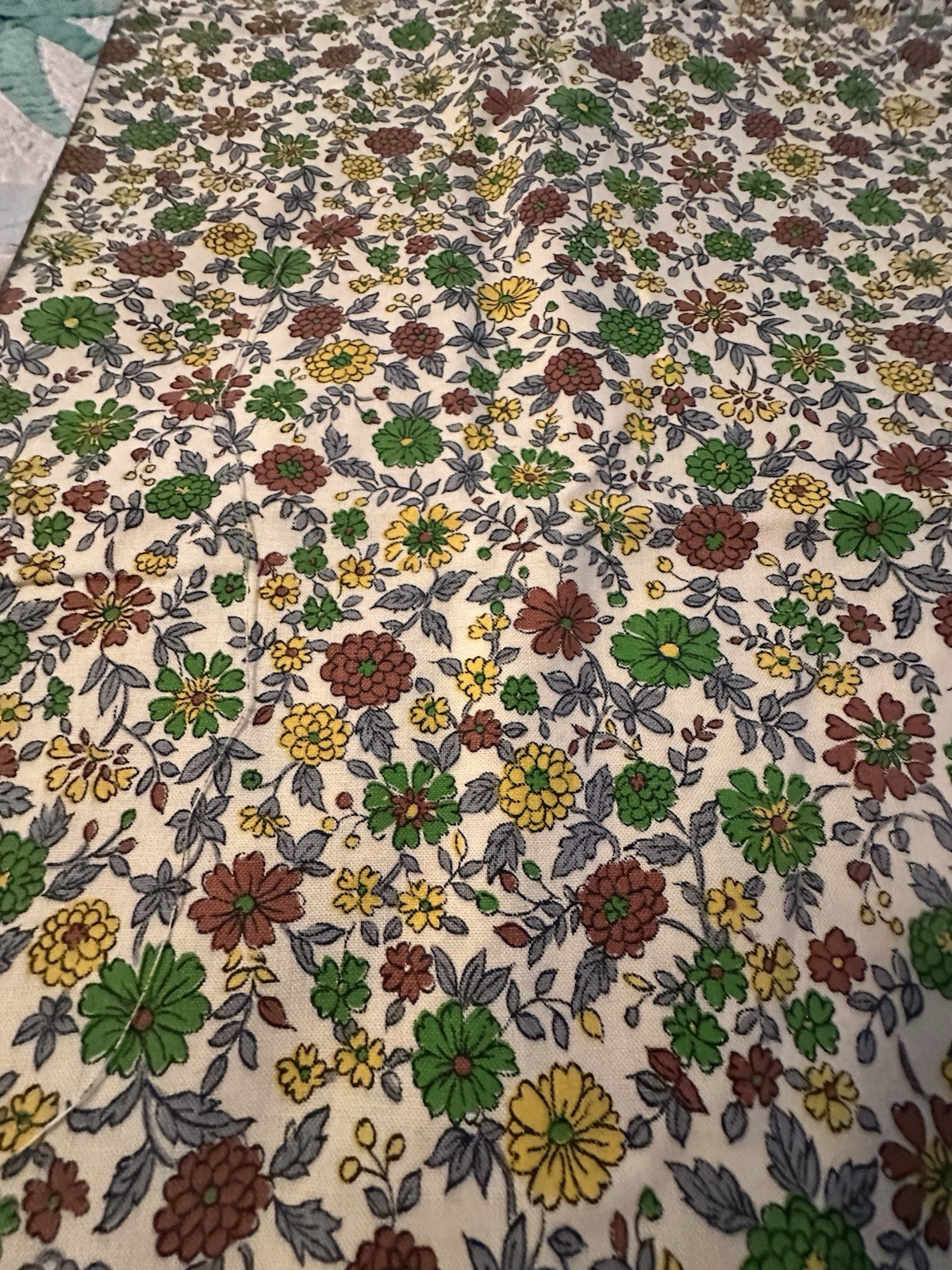 Vtg Indian Head Inc Fabric 4.66 Yds Cotton Mid Century 1960s 1970s Green Floral