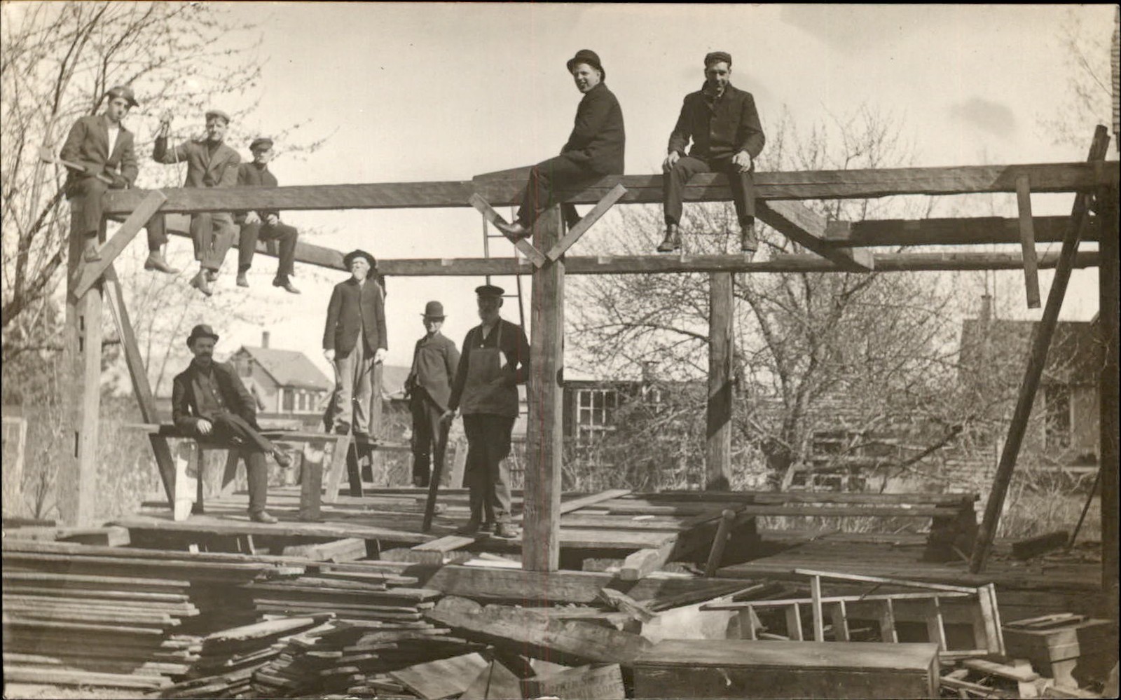 Men on timber frame Construction Carpernters GREAT IMAGE C1910 RPPC bhn