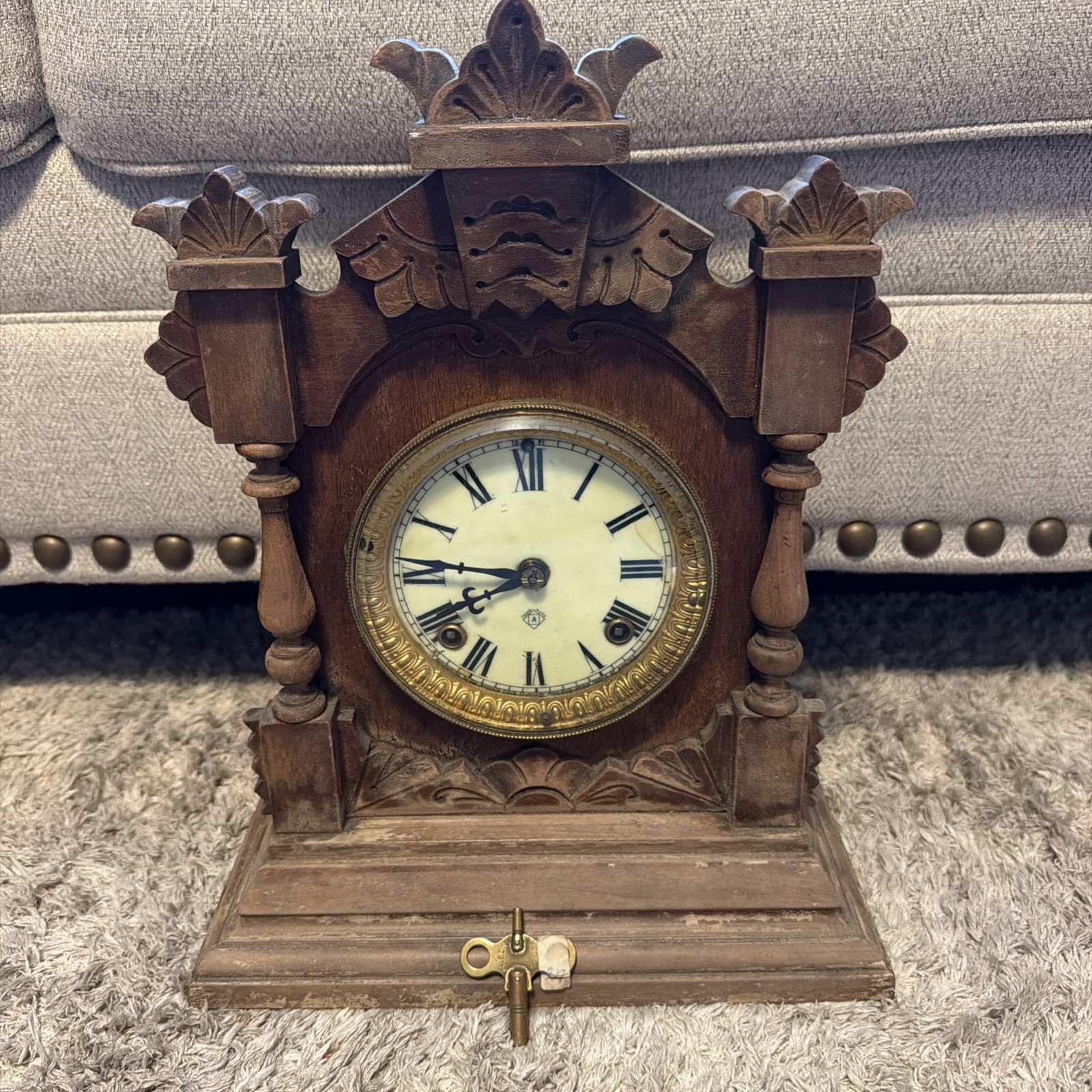 1890s  VINTAGE ANTIQUE ANSONIA STRIKES CLOCK 8 Day WITH WALNUT CASE WORKS
