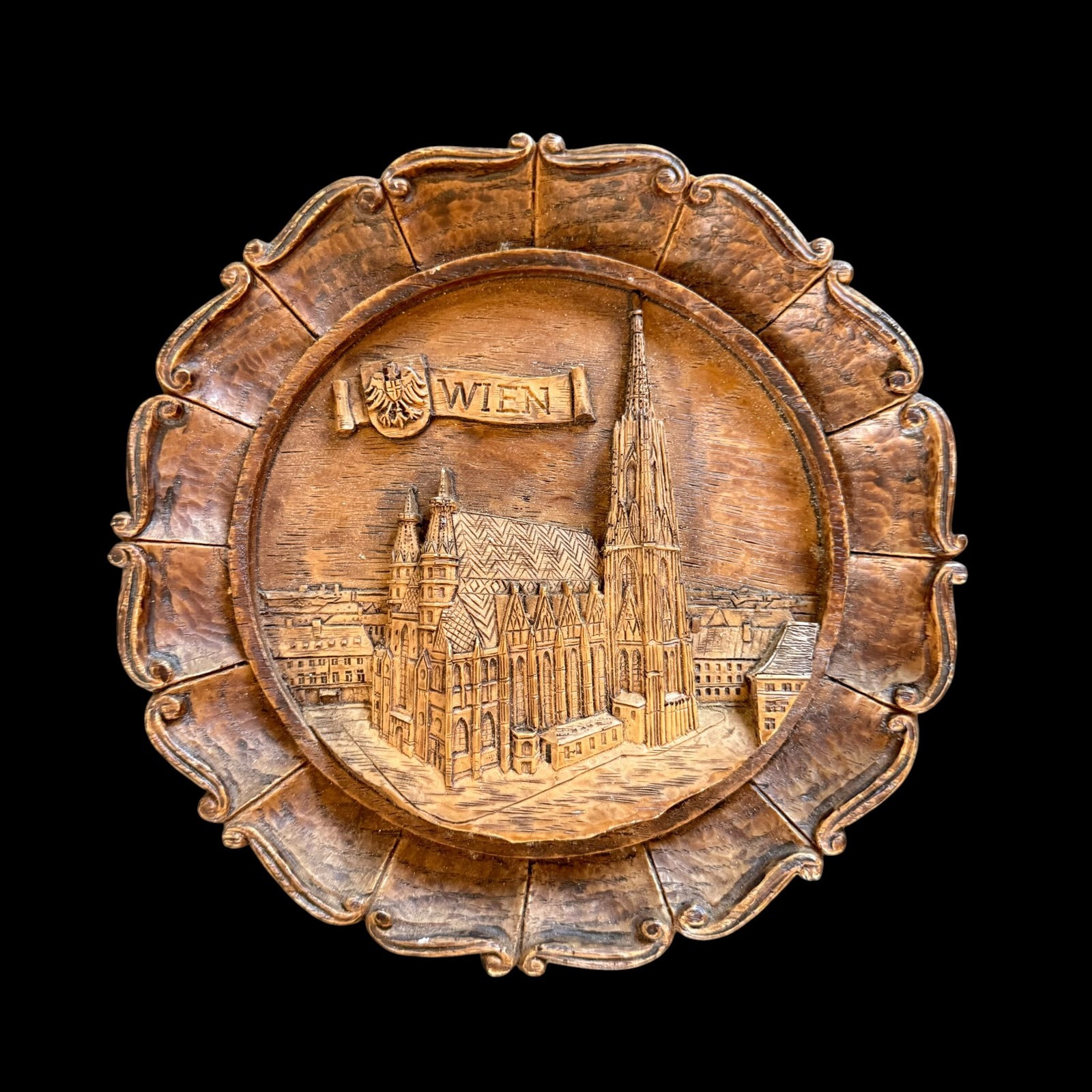 Vintage Wien Vienna Austria St Stephens Cathedral 3D Relief Resin Wall Plaque 8\