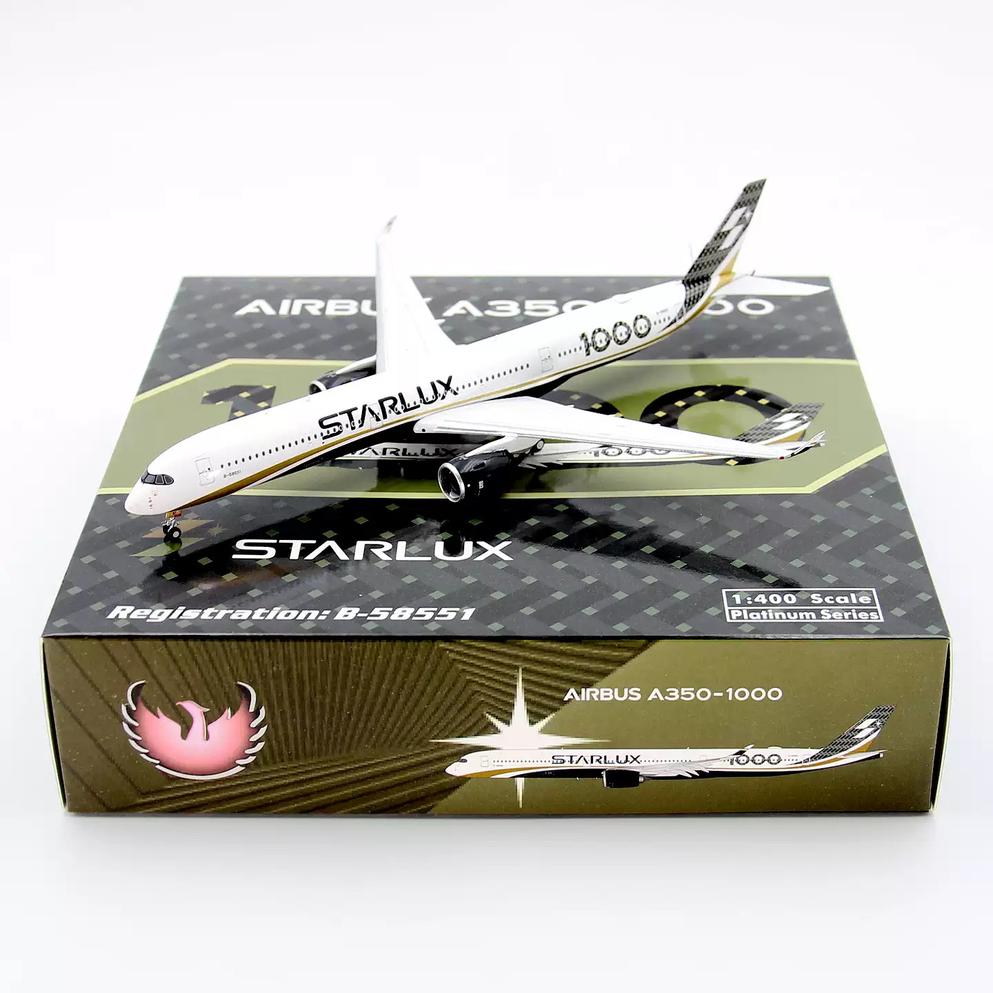Phoenix 12036 Starlux Airlines Airbus A350-1000 B-58551 Diecast 1/400 Jet Model