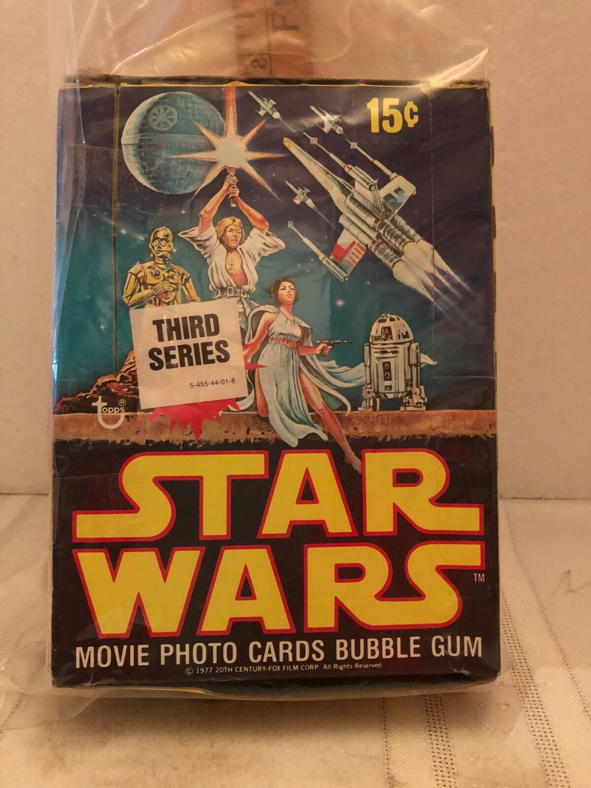 star wars third series box and 31 sealed packs