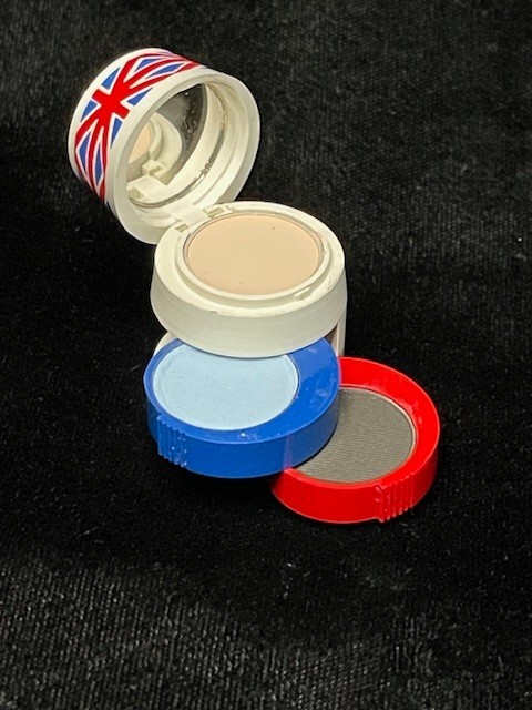 VINTAGE YARDLEY OF LONDON HEARTBREAKER 3 in 1 EYE COMPACT MAKEUP * SAILER BLUE *