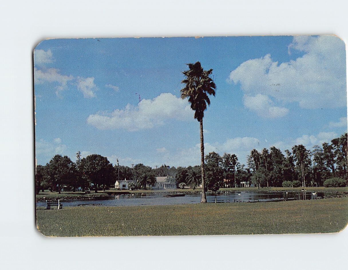 Postcard Fountain Lake Leesburg Florida USA North America