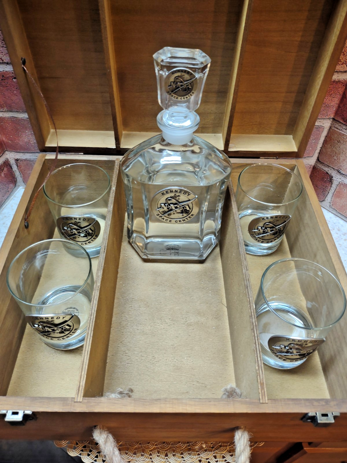 RARE NASA KSC Heritage Metalworks Fine Pewter Set - Decanter w/4 Glasses in Case