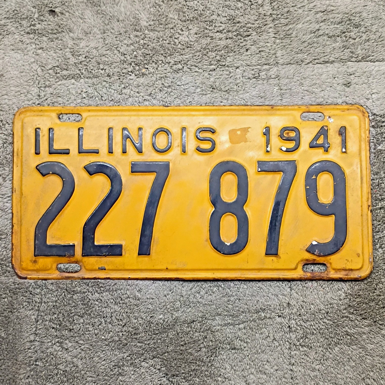 Vintage Illinois 1941 License Plate 227 879 Yellow Illinois 1941 Plate