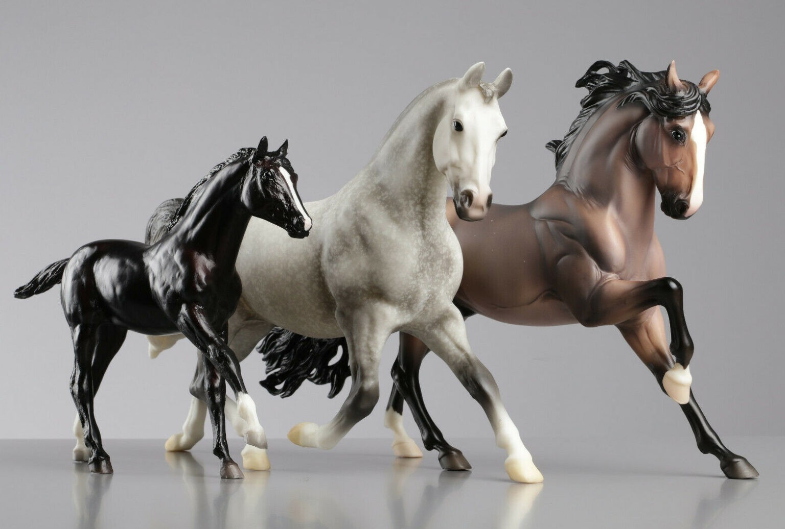 Breyer JCPenney Traditional Spanish Horse Family 3pcs #410422 Bay Roan Andalusia Breyer JCPenney Traditional Spanish Horse Family 3pcs #410422 Bay Roan Andalusia