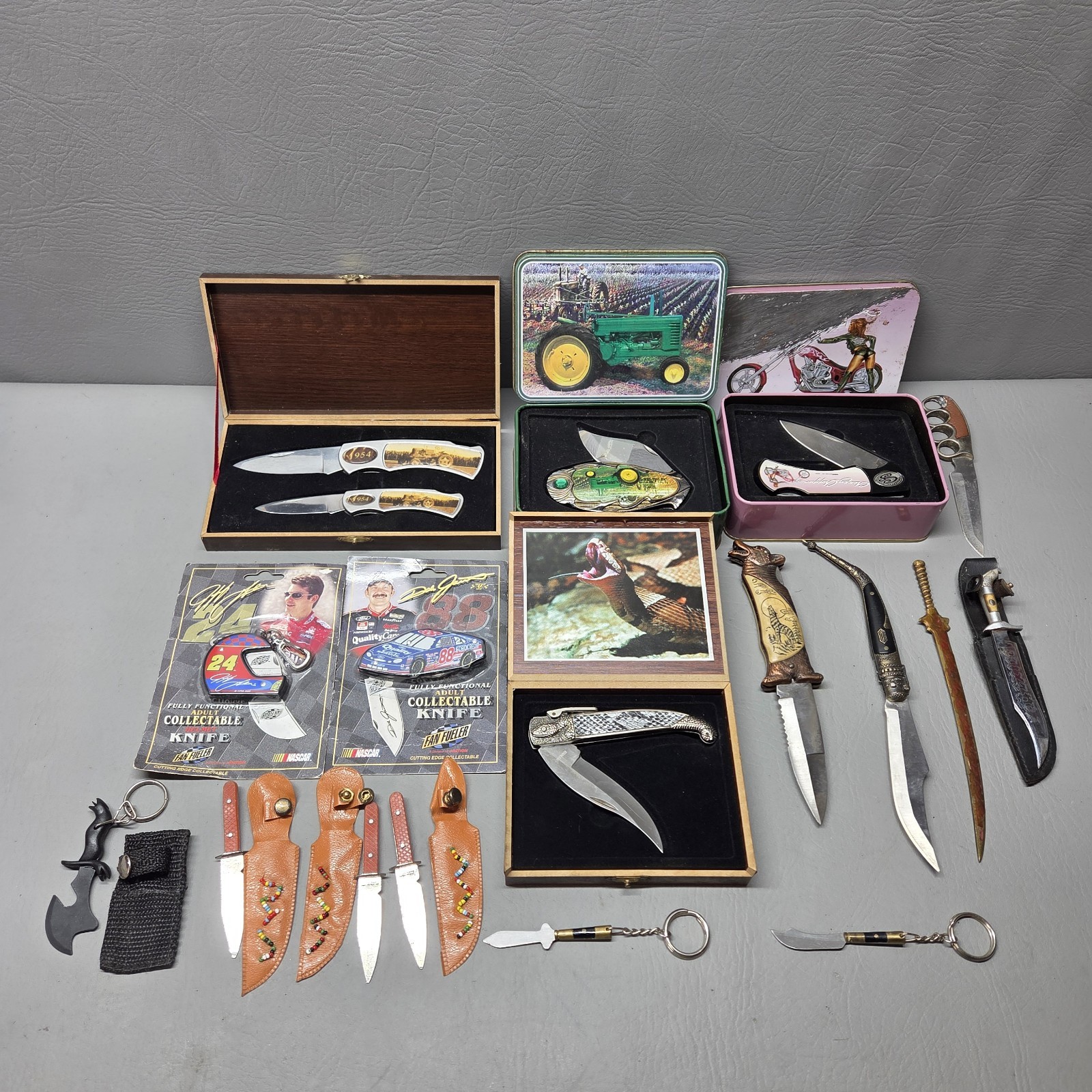 Pocket Knife Lot Novelty Collectible Folding Knives NASCAR Estate Collection