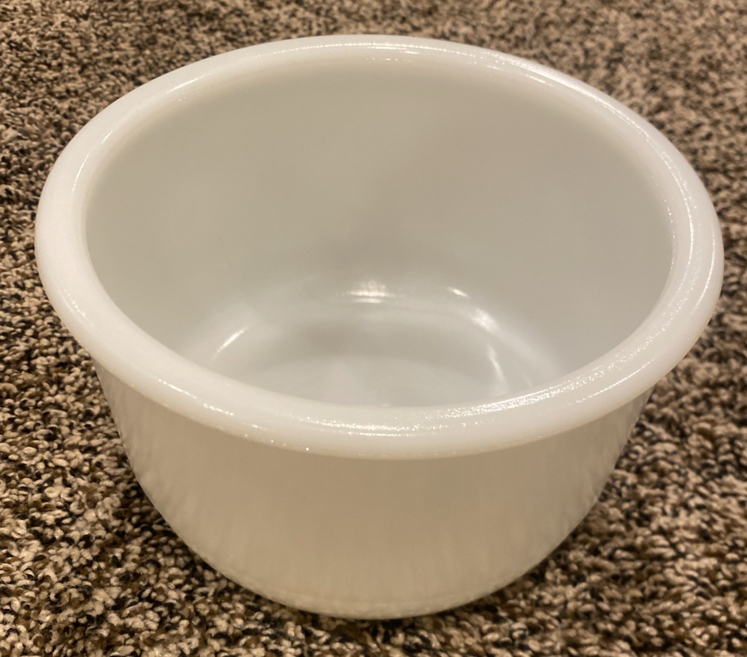 Vintage White Milk Glass Mixing Bowl 6.5\