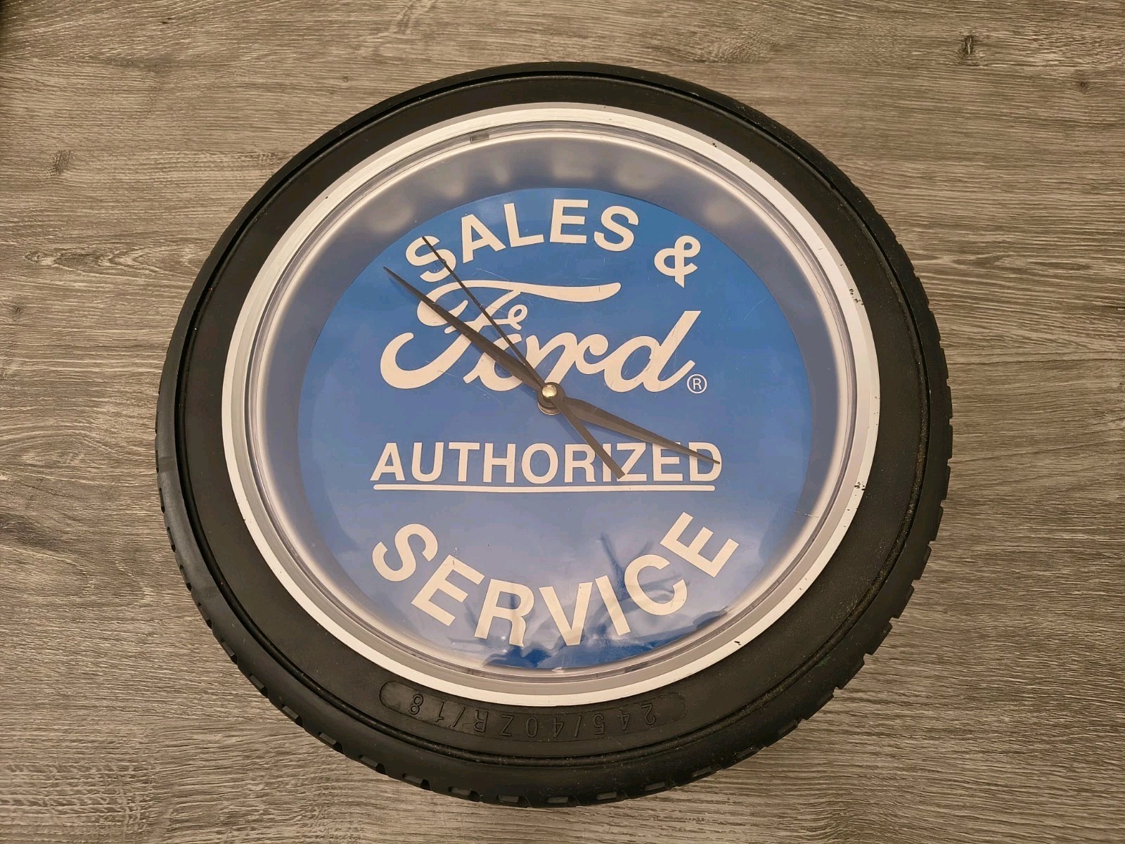 FORD Authorized Sales and Service Tire Wall Clock 14