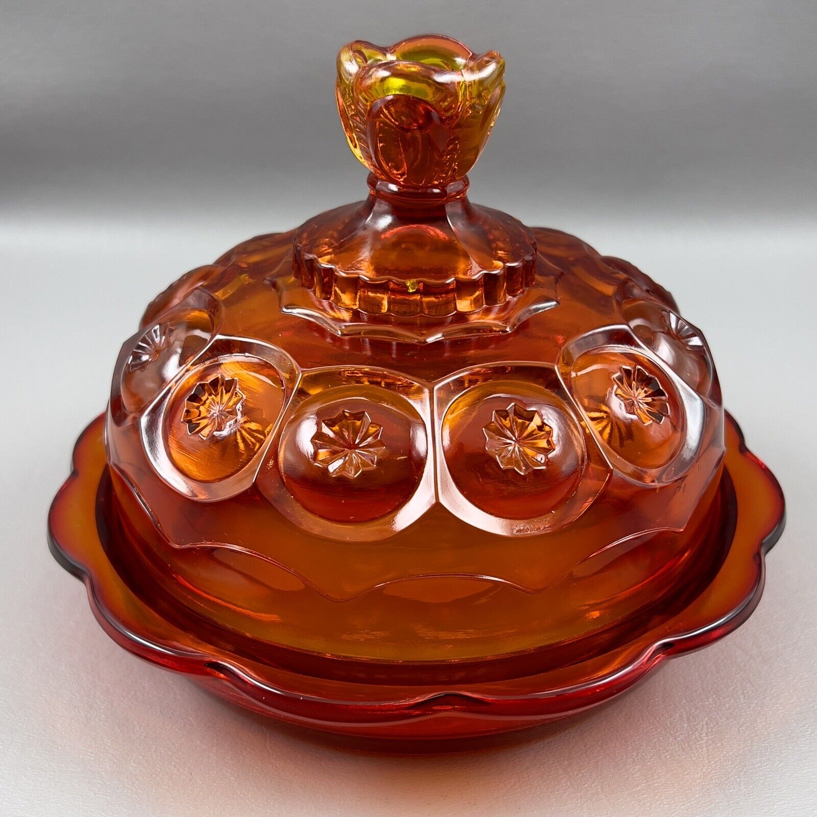Vintage LE Smith Moon and Stars Amberina Glass Covered Oval Butter Dish GLOWS