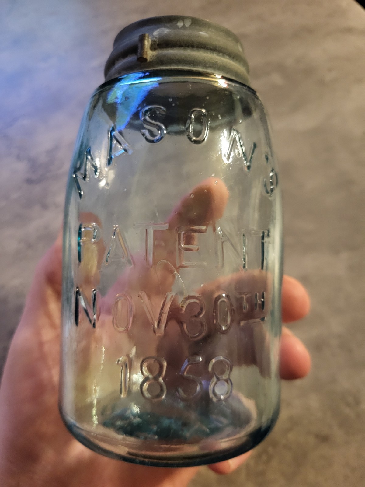 Vintage MASON'S PATENT NOV 30th 1858 AQUA QUART JAR Hero Cross Zinc Lid 4