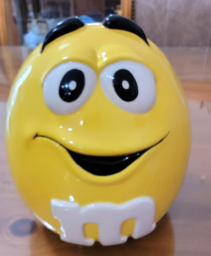 M&M\'s Yellow Ceramic Cookie/Candy Jar by Galerie new