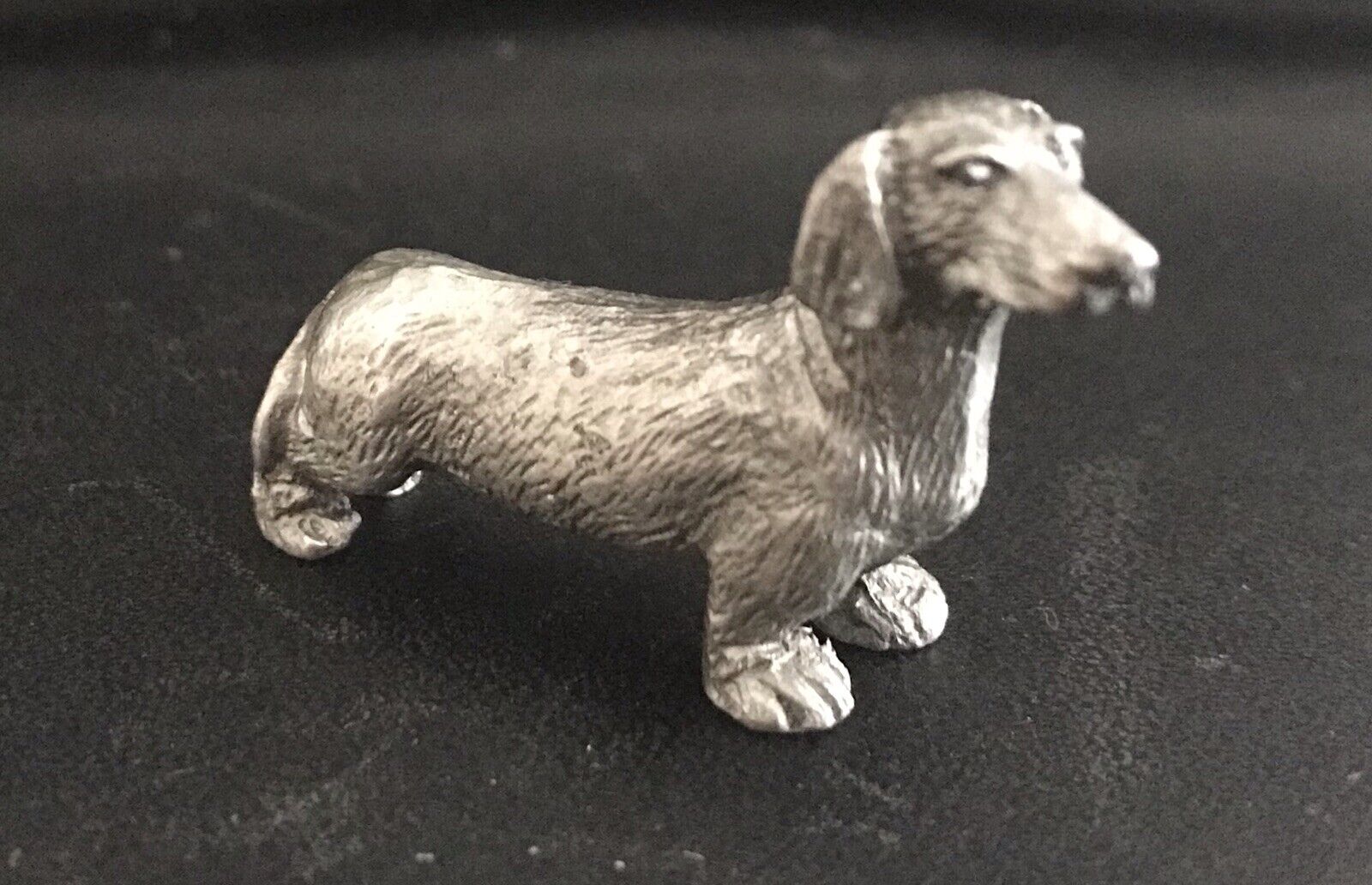 Pewter Silver Hot Dog Dogs Dachshund Highly Detailed Statue Figurine C
