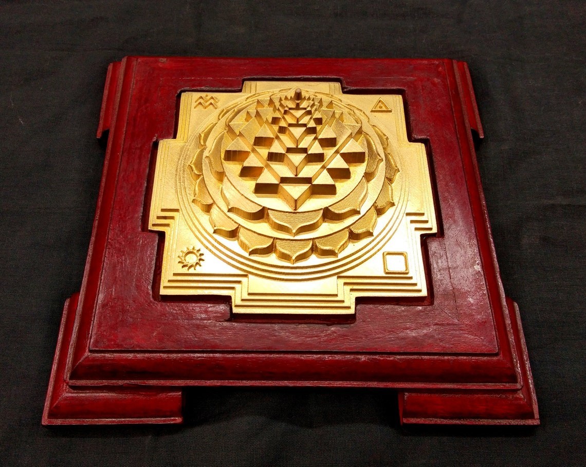 Shree Yantra Maha Meru In Panchdhatu – Hollow In Centre (DeviPuram)