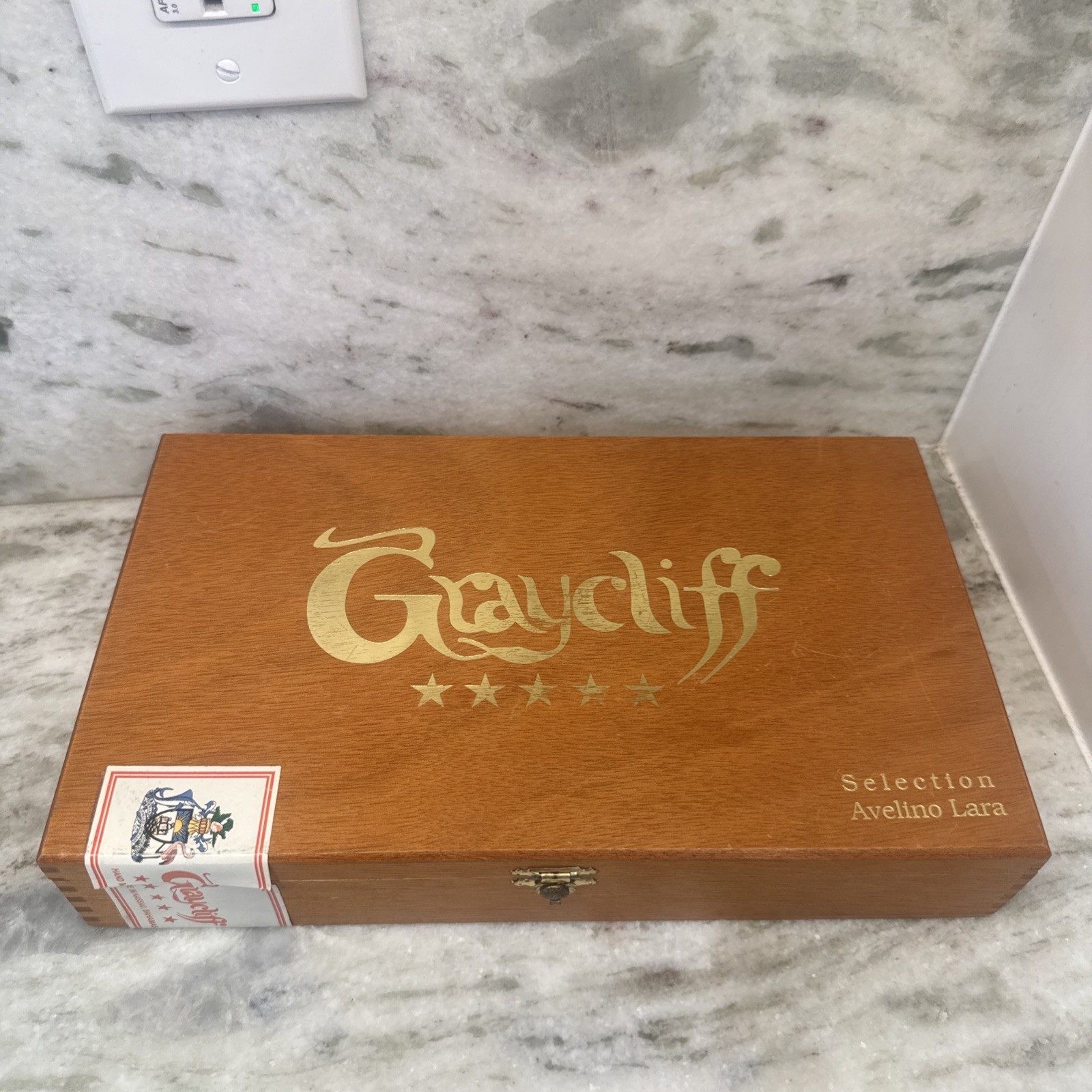 Graycliff Pirate Empty Wooden Cigar Box 11.5 x 7 x 2.25 NICE VTG RARE FAST SHIP