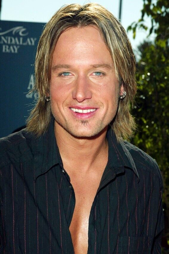 KEITH URBAN CANDID CLOSE UP 24x36 inch Poster