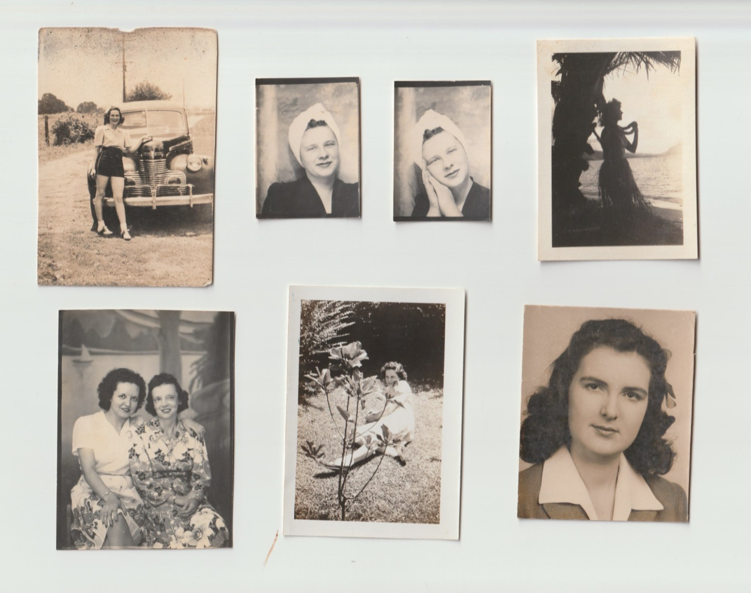 c.1940s X6 Photo Lot of Pretty Young Women Photo Booth Snapshots c.1940s X6 Photo Lot of Pretty Young Women Photo Booth Snapshots