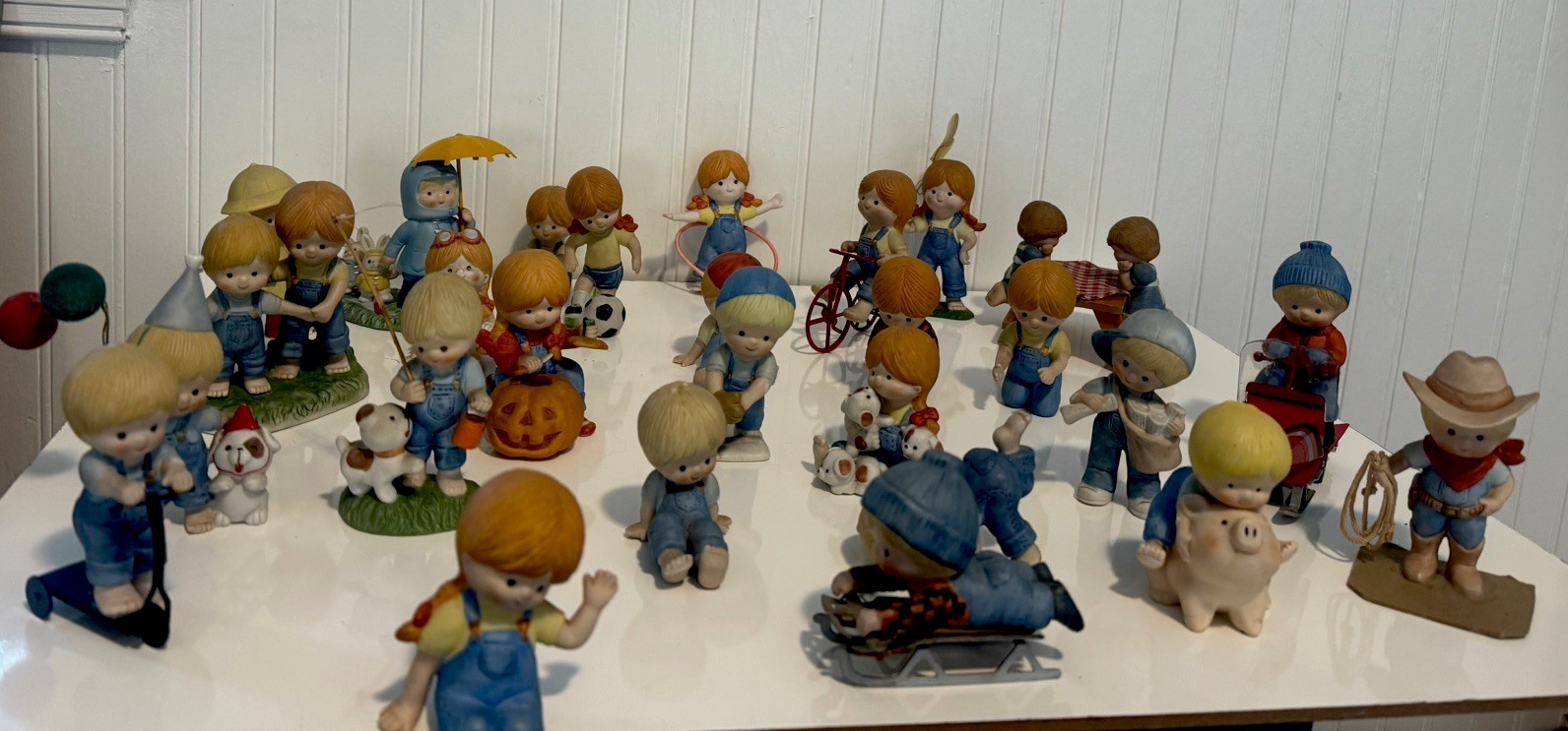 Vintage 1980s Enesco Country Cousins Lot 