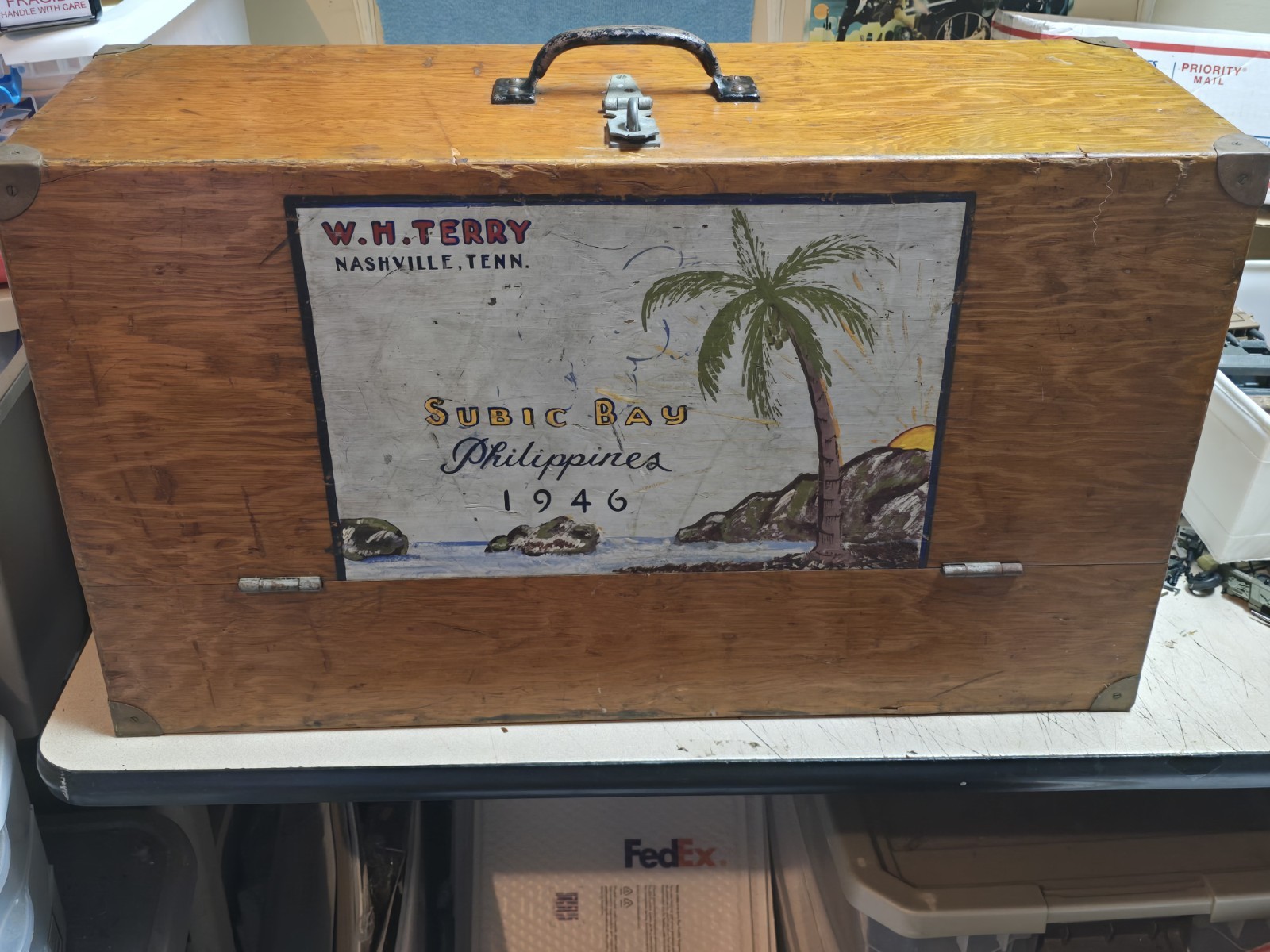WW2 1946 Military Navy Foot Locker Trunk HAND PAINTED * SUBIC BAY PHILIPPINES