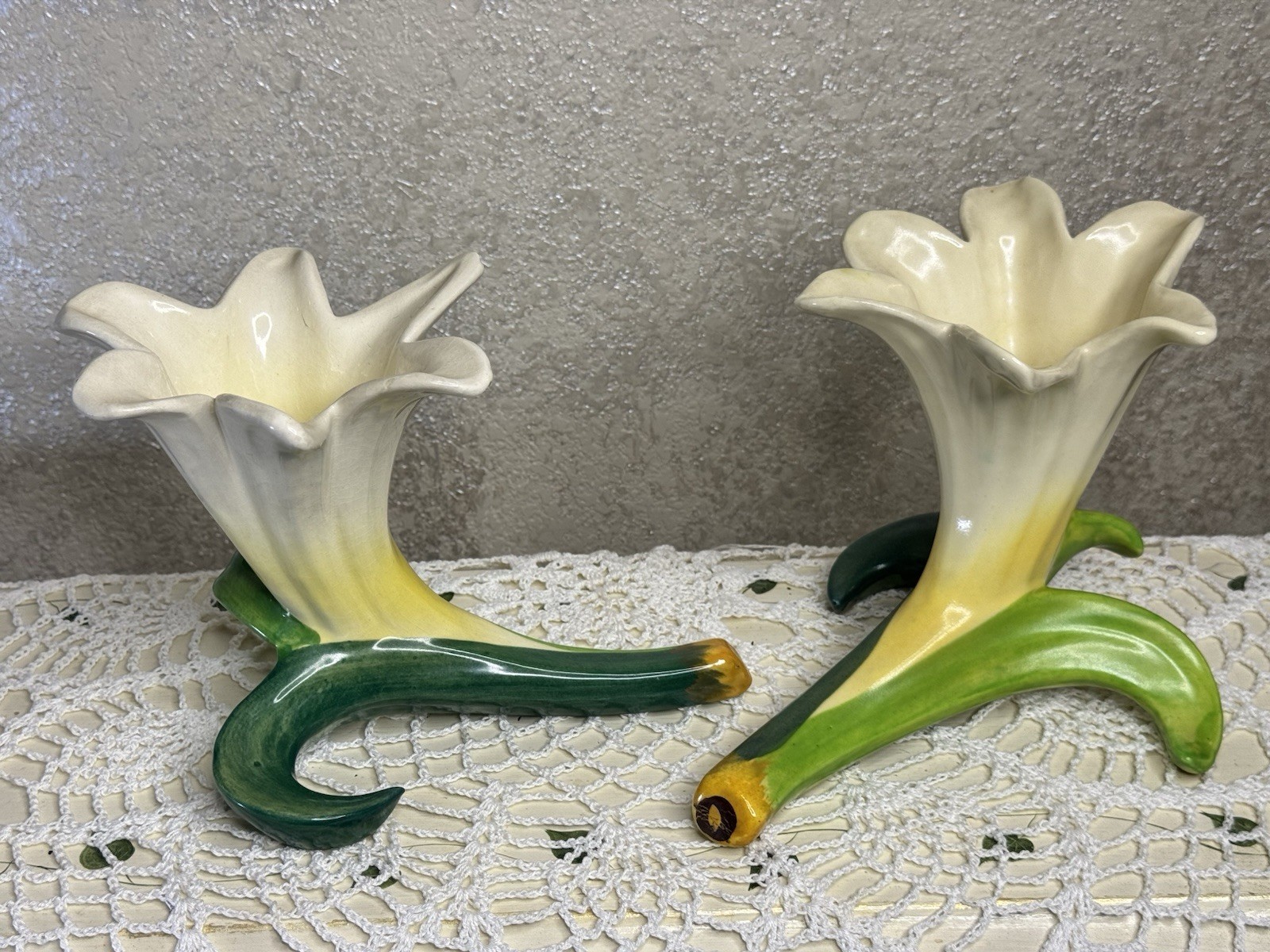 Vintage Ceramic Easter Lily Flower Vases Cream Yellow Green Leaves Marked 80C