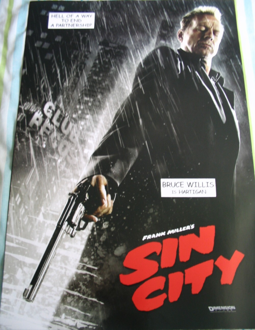 Sin City original 2005 mini 13x20 inch movie poster (Bruce Willis as Hartigan)
