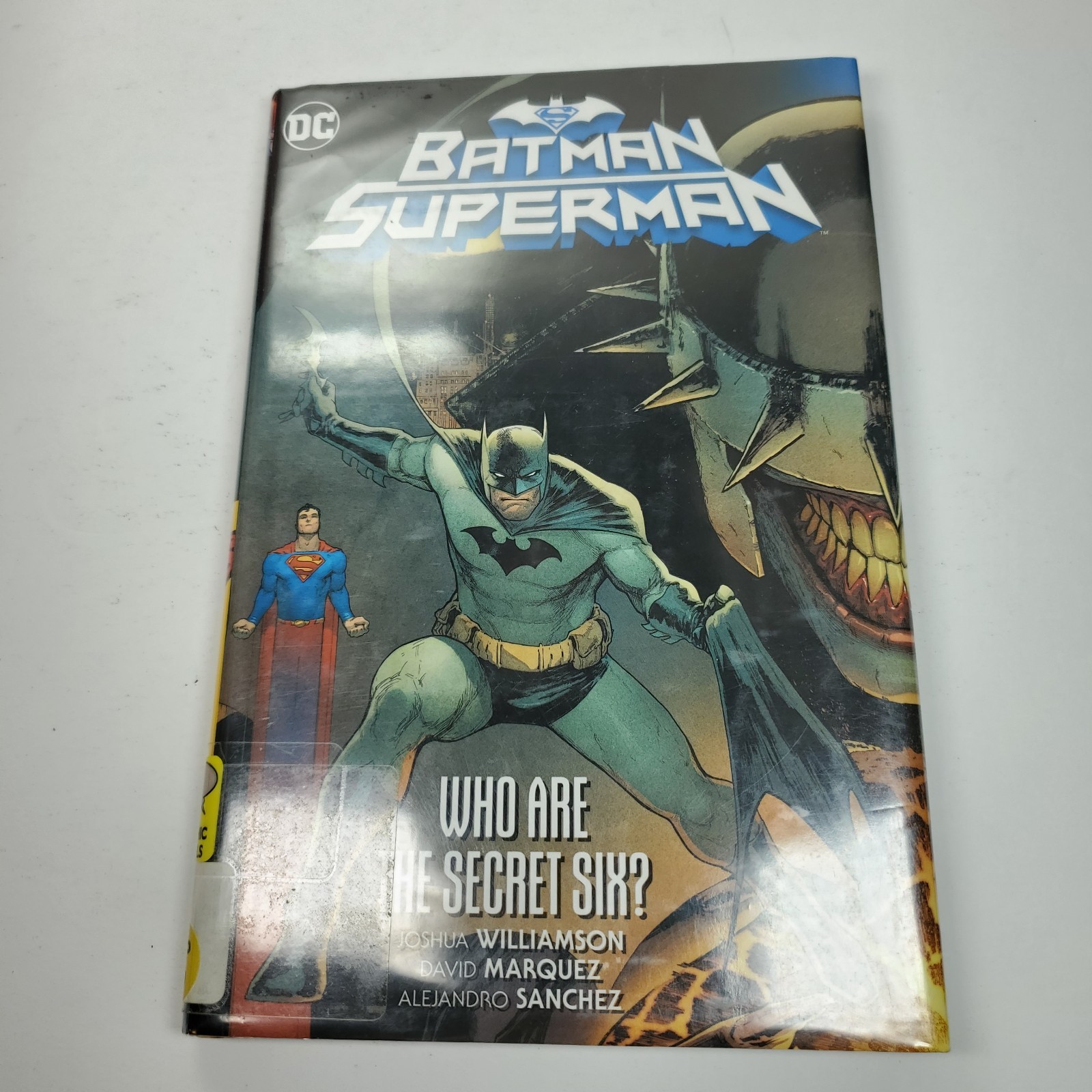 DC | Batman/Superman Vol. 2 | Hardcover Who Are The Secret Six