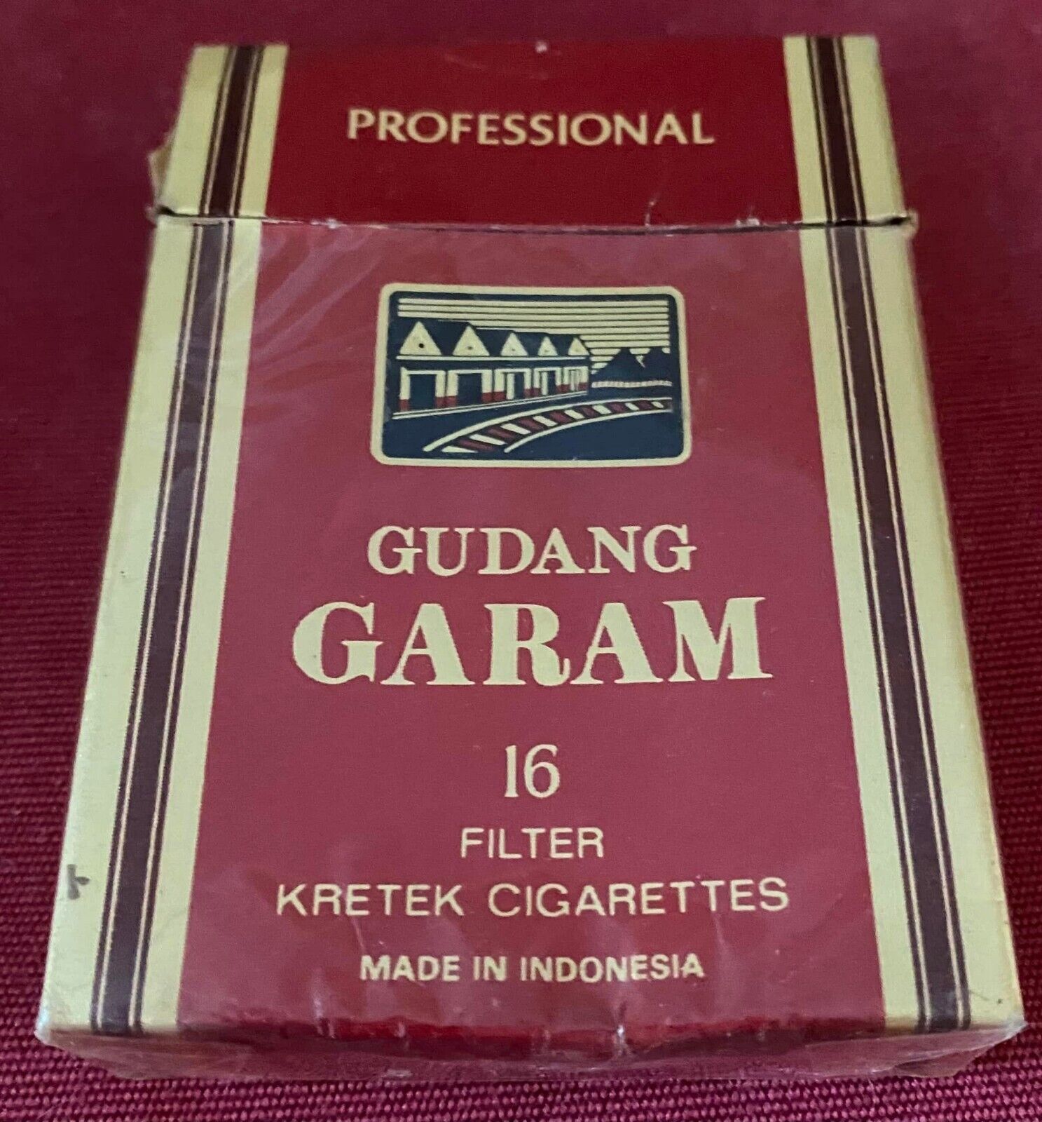 Vintage Gudang Garam Profissional Cigarette Cigarettes Cigarette Paper Box Empty