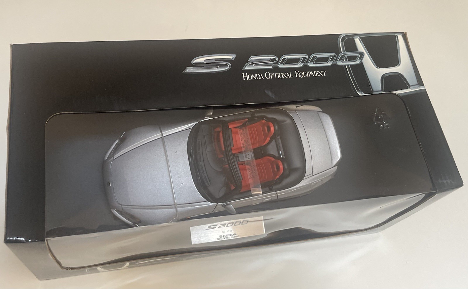 AUTOart 1:18 HONDA S2000 Honda Optional equipment, RARE,  # 1531 Silver/red