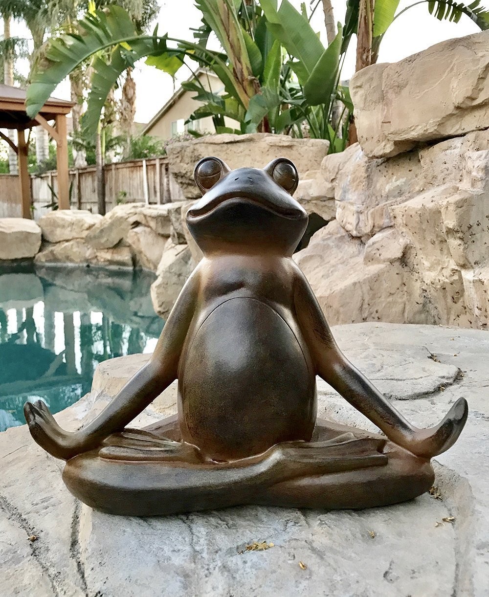 Ebros Rustic Yoga Frog Garden Statue Meditating Buddha Frog Sculpture 14\