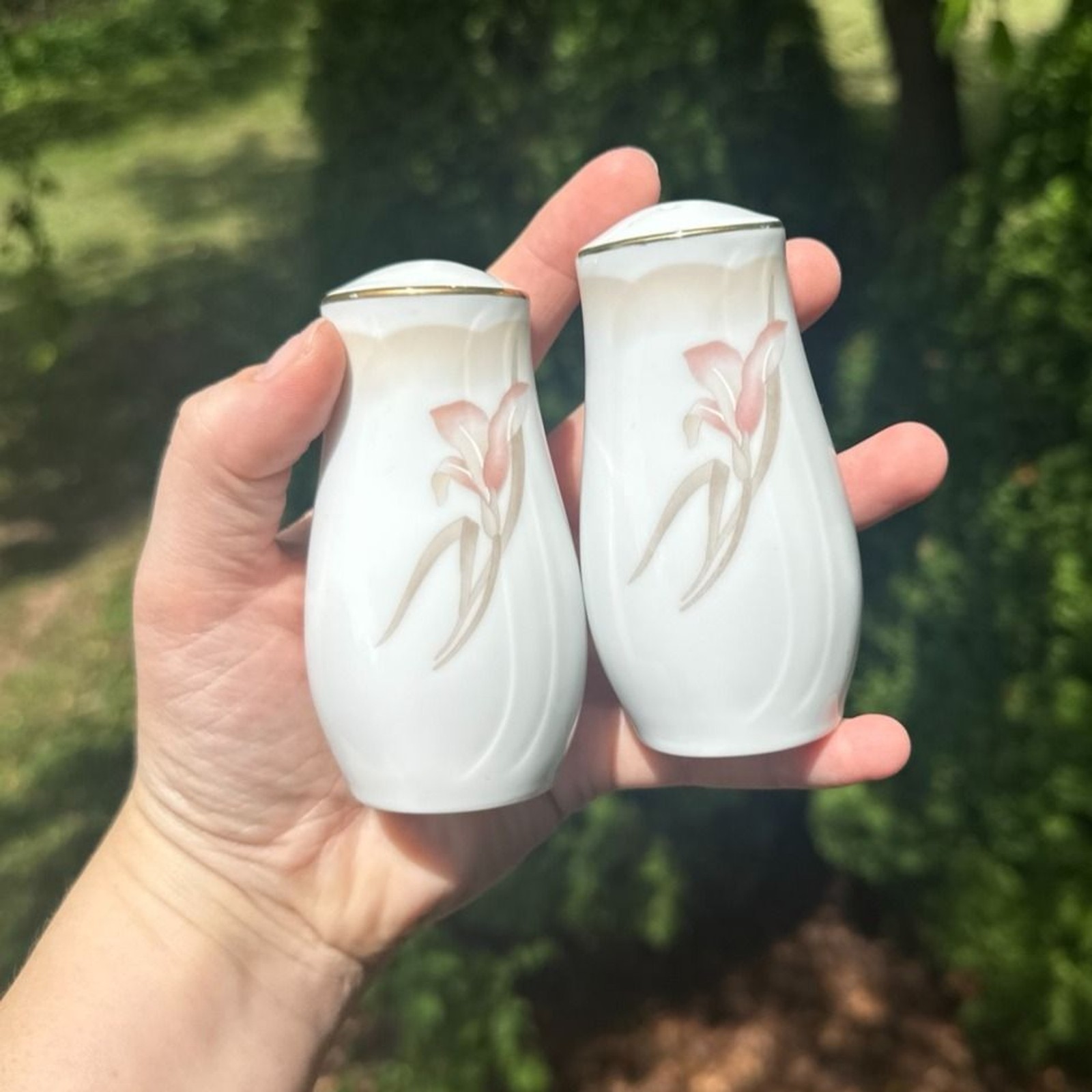 Noritake Ireland Vintage Salt and Pepper Shakers Lily Floral White Pink