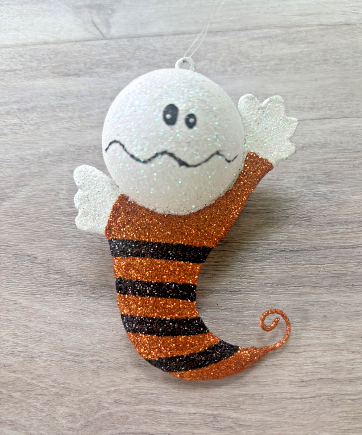 Pier 1  Vintage Halloween Silly Ghost Ornament Fun Glitter Pier One Rare HTF