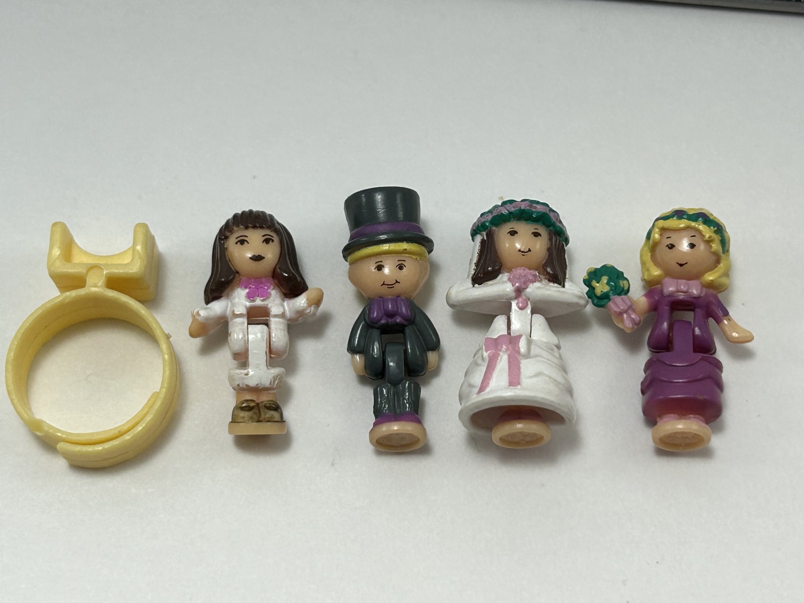 Polly Pocket Bluebird 1994 Wedding Chapel Figures Bride Groom Ring 1993 Vintage Polly Pocket Bluebird 1994 Wedding Chapel Figures Bride Groom Ring 1993 Vintage