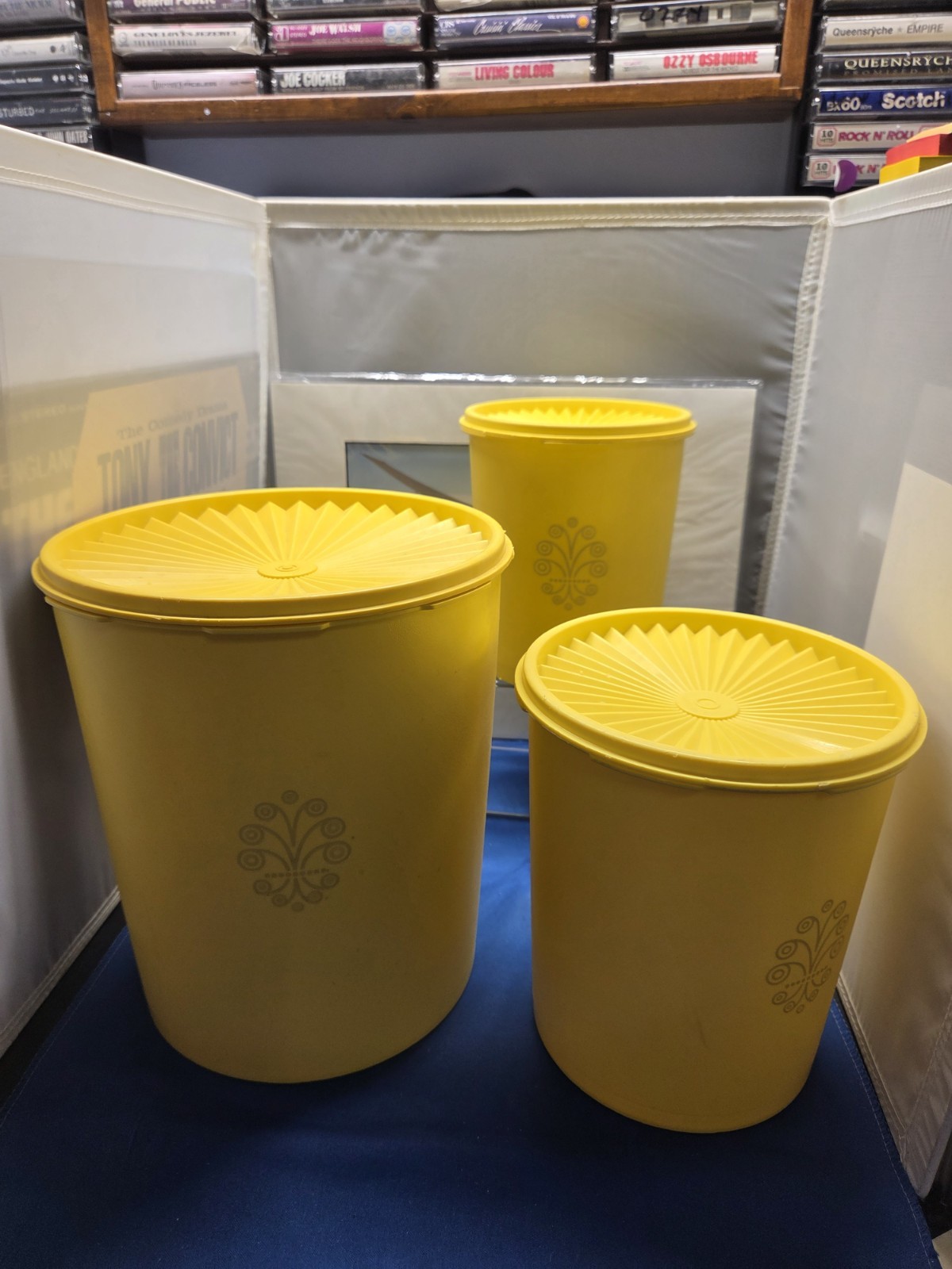 Vintage Tupperware Set Of 3 Yellow Nesting Canister Set With Lids