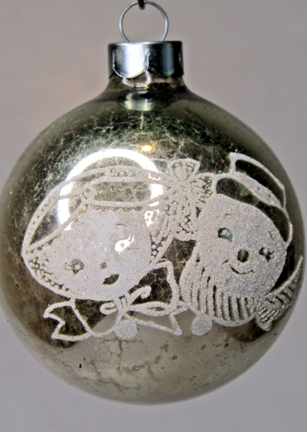 VTG Glass Stencil Pictured GIRL & SNOWMAN BALL Christmas Ornament Mark Bros
